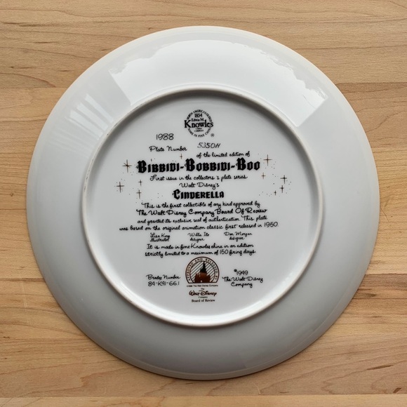 Walt Disney's Cinderella Collectors' Plate Series 1988-1989 - Picture 3 of 9